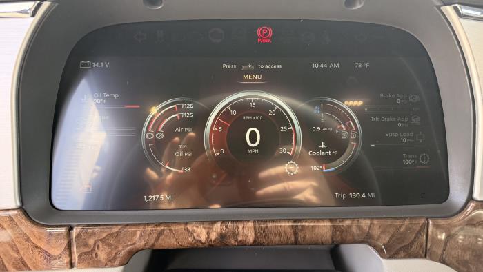 2027 Peterbilt 589-17