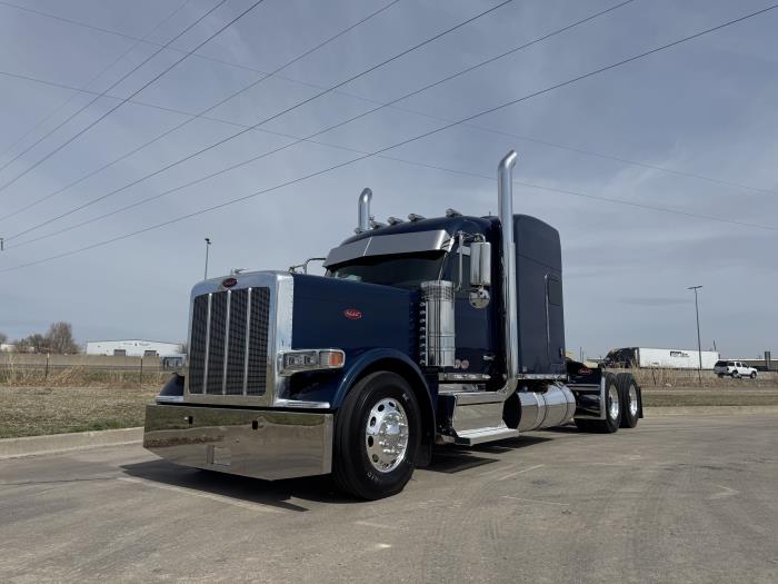 2027 Peterbilt 589-1
