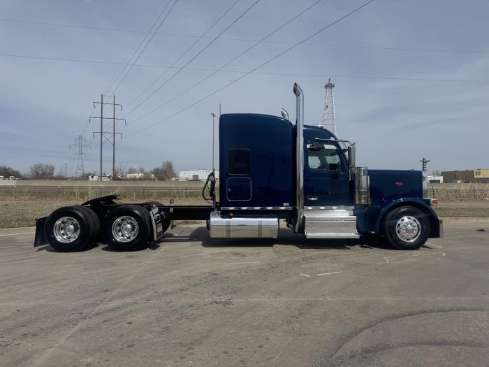 2027 Peterbilt 589-5