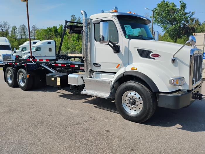 2019 Peterbilt 567 - image 13