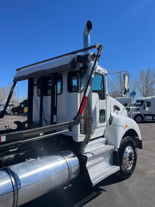 2015 Kenworth T440-8
