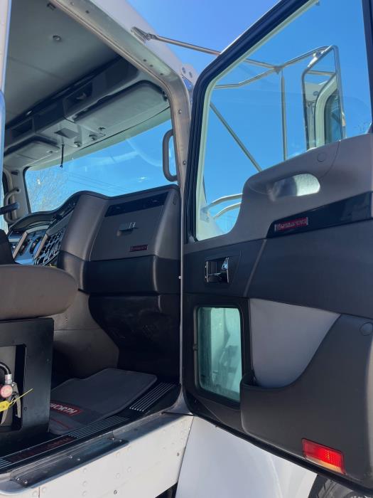 2015 Kenworth T440-15