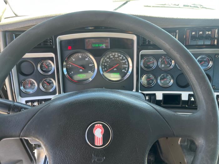 2015 Kenworth T440-19