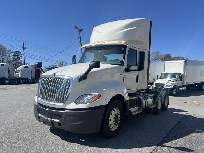 2023 International LT625-0