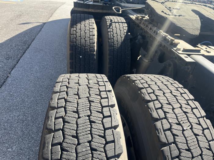 2023 International LT625-7