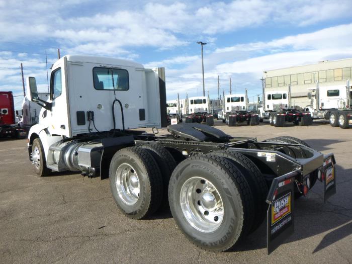 2021 Peterbilt 579 - image 4