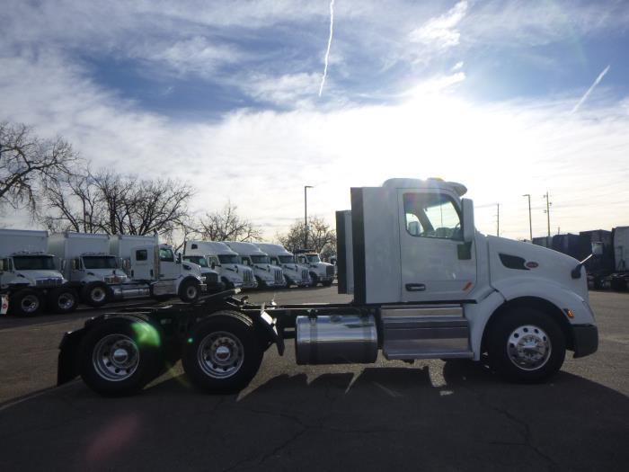 2021 Peterbilt 579 - image 7