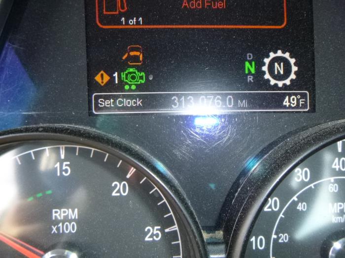 2021 Peterbilt 579 - image 13