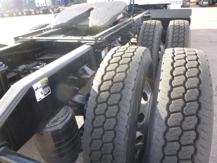 2021 Peterbilt 579 - image 21