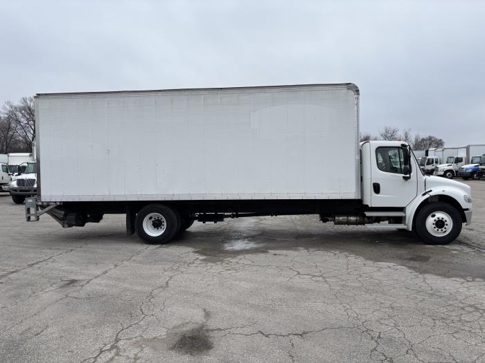 2022 Freightliner Business Class M2 106-1