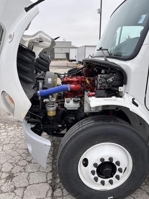 2022 Freightliner Business Class M2 106-12