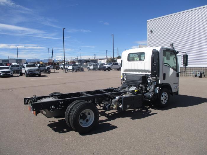 2026 Isuzu NPR-HD-4