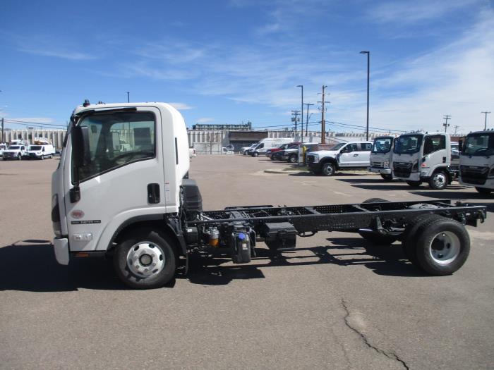 2026 Isuzu NPR - image 2