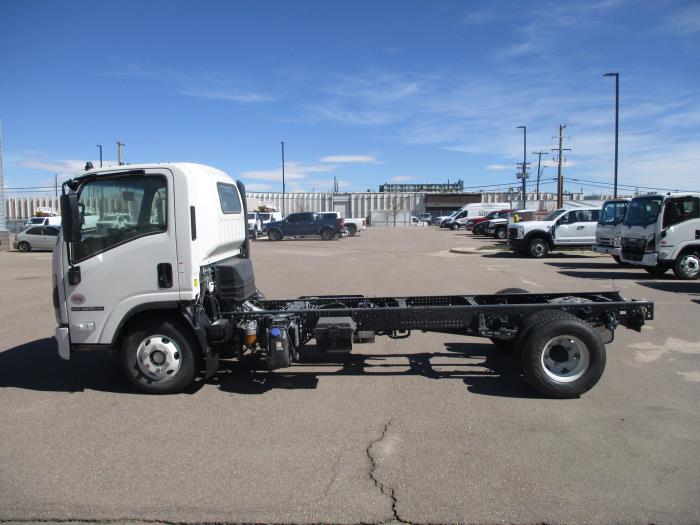 2026 Isuzu NPR - image 1