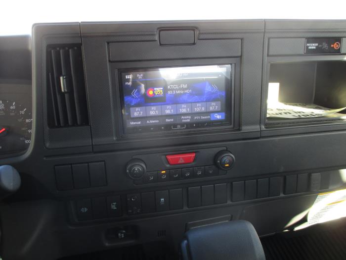 2025 Isuzu NPR-XD-10