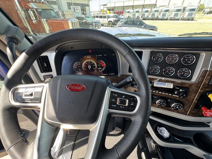 2027 Peterbilt 589-17