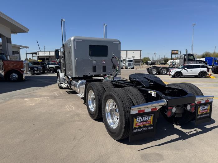 2027 Peterbilt 589-11