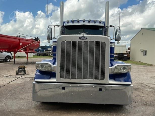 2024 Peterbilt 389-1