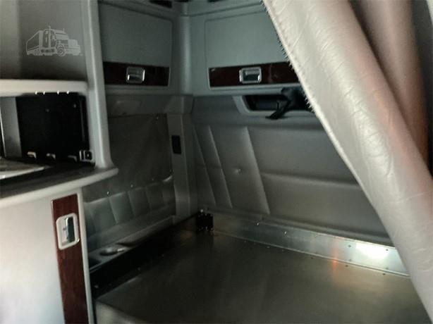 2024 Peterbilt 389-6