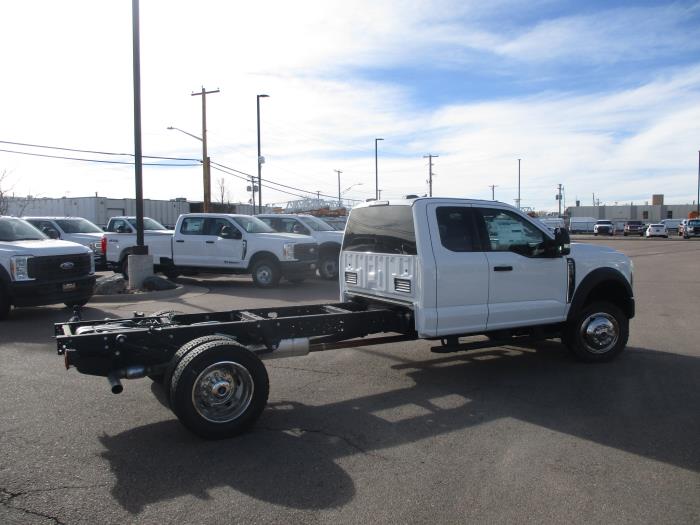 2025 Ford F-550-5