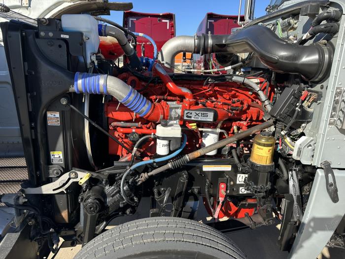 2020 Peterbilt 389-11