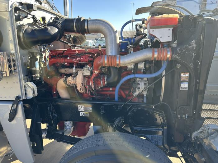 2020 Peterbilt 389-12