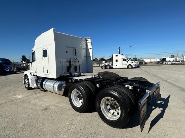 2022 Peterbilt 579-9