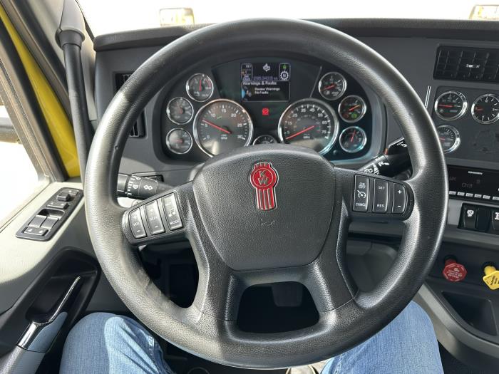 2021 Kenworth T680-6