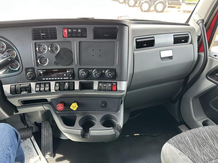 2021 Kenworth T680-7