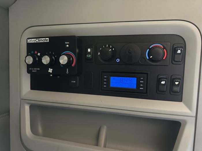 2021 Kenworth T680-11