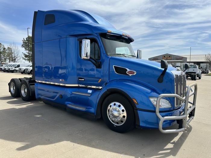 2021 Peterbilt 579-2