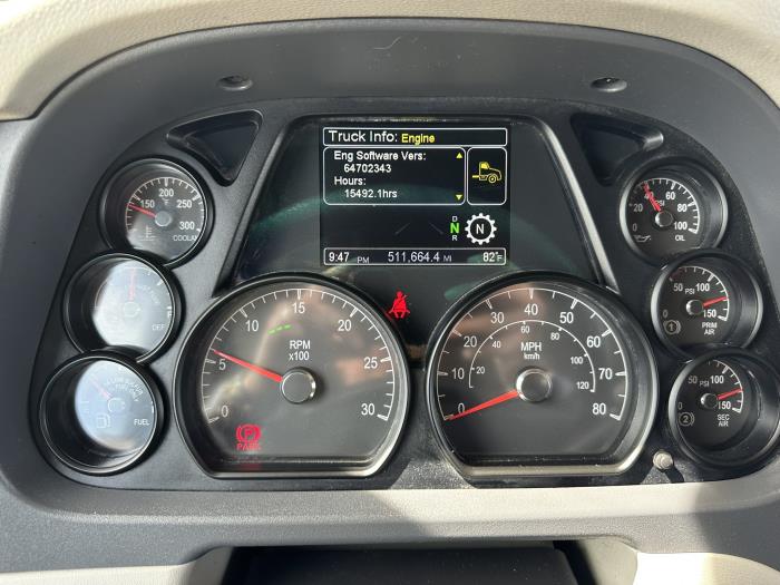 2021 Peterbilt 579-15