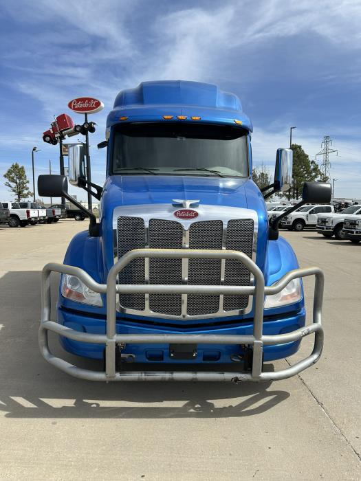 2021 Peterbilt 579-3
