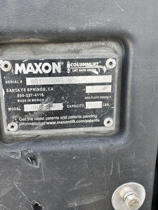 2020 Peterbilt 337-18