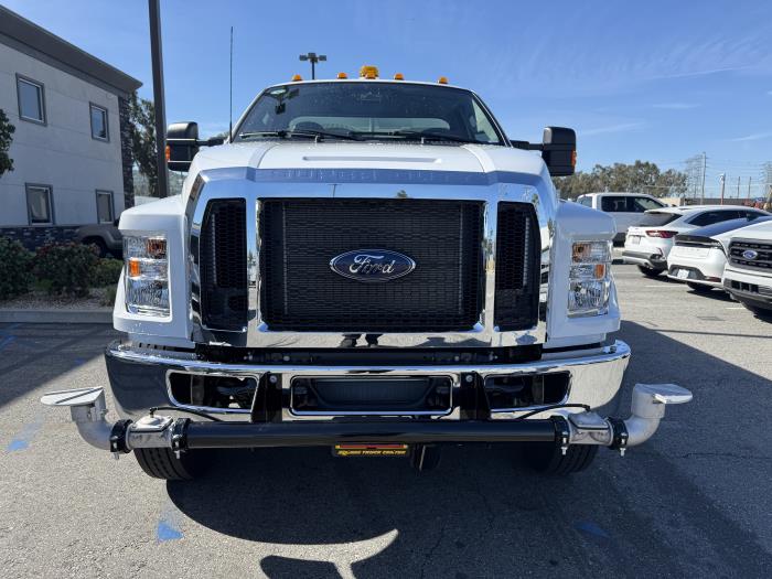 2026 Ford F-750-6