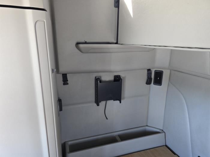 2021 Peterbilt 579-13