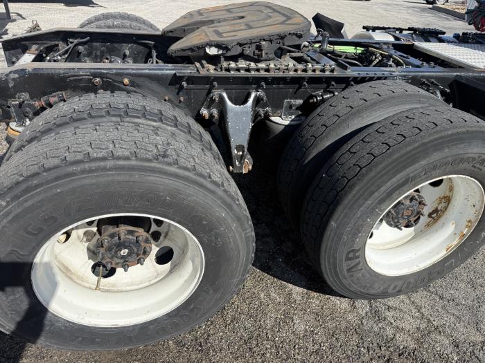 2020 International LT625-5