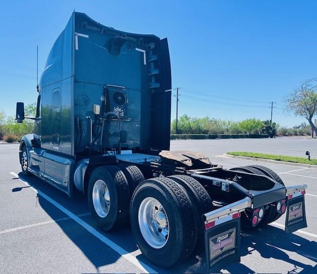 2022 Peterbilt 579-6