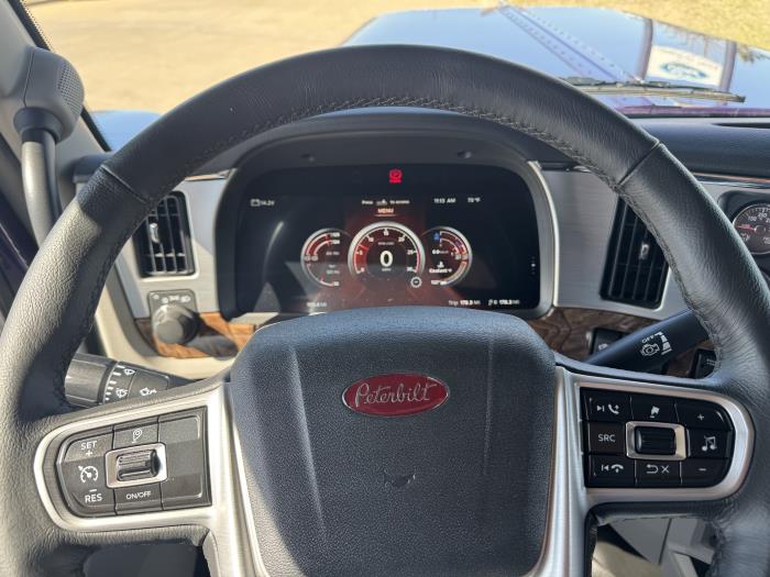 2027 Peterbilt 589-15