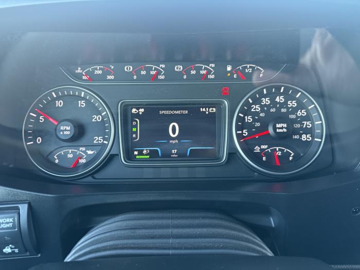 2027 International HX520-6