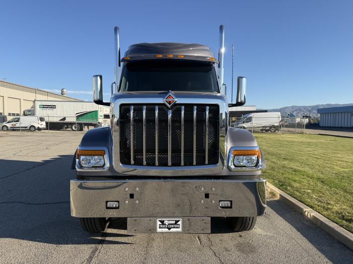 2027 International HX520-8