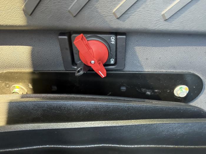 2027 International HX520-14