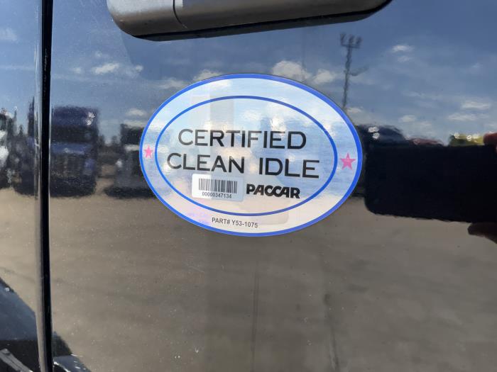 2021 Peterbilt 579-14