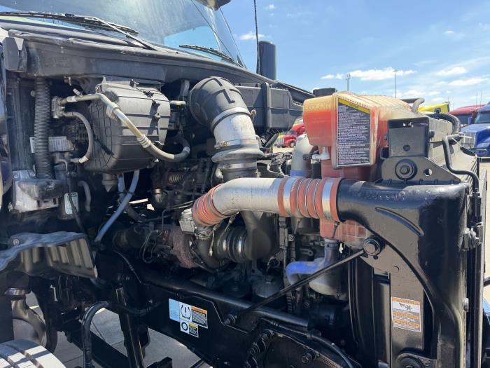 2021 Peterbilt 579-18