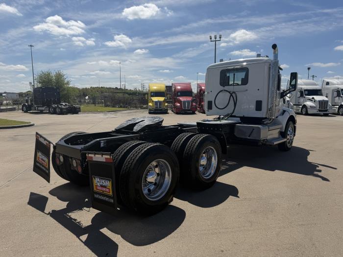2019 Peterbilt 579-4