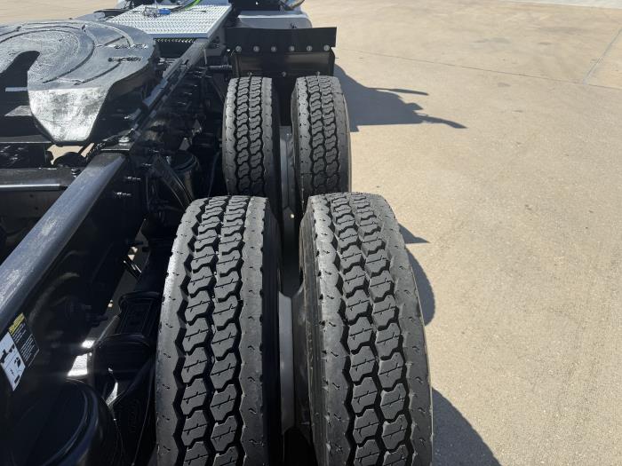 2019 Peterbilt 579-10