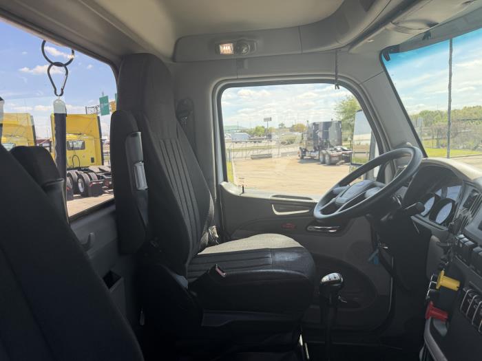 2019 Peterbilt 579-21