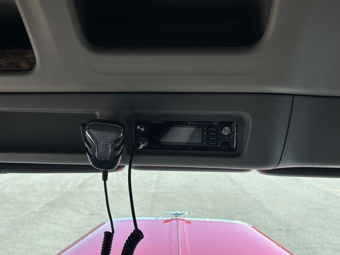 2027 Peterbilt 589-4