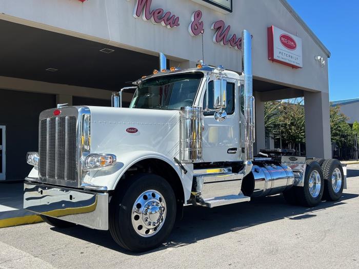 2027 Peterbilt 589-1