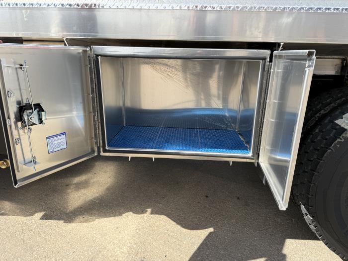 2026 Peterbilt 537-9